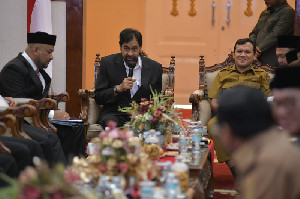 Mualem Soroti Arah Baru Bank Aceh, Digital Jadi Kunci