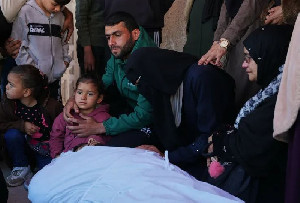 Tiga Tewas di Gaza, Israel Tangkap Puluhan Warga Palestina di Tepi Barat