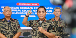 KKP Tindak Illegal Fishing dan Hentikan Proyek Resort Tanpa Izin di Pulau Kecil