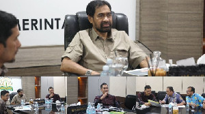 Mualem Pimpin Rapat Validasi Data JKA, Tekankan Akurasi Layanan Kesehatan