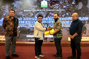 Lombok Barat Salurkan Bantuan Rp275 Juta untuk Korban Bencana di Aceh