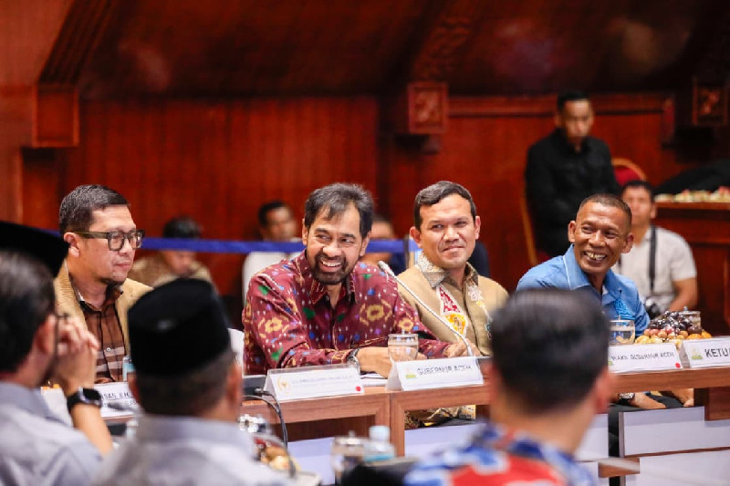Di Hadapan Banleg DPR RI, Mualem Dorong Otsus Aceh Abadi 2,5 Persen