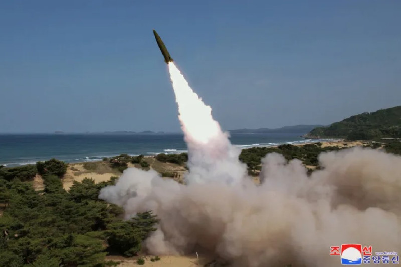 Peluncuran Rudal Korea Utara Berlanjut, Seoul dan Tokyo Siaga