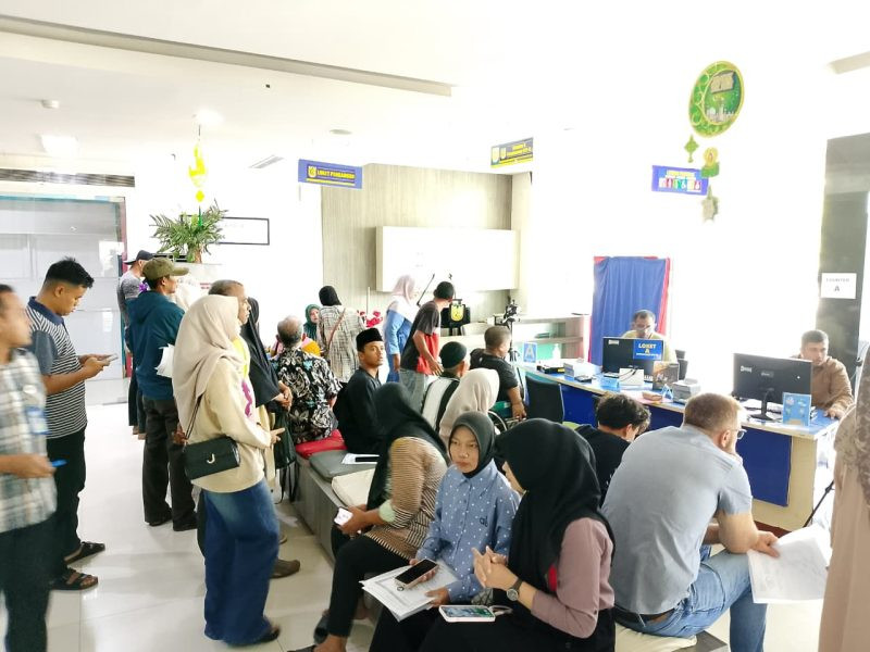 Warga Padati Disdukcapil Banda Aceh, Ubah Status Pekerjaan