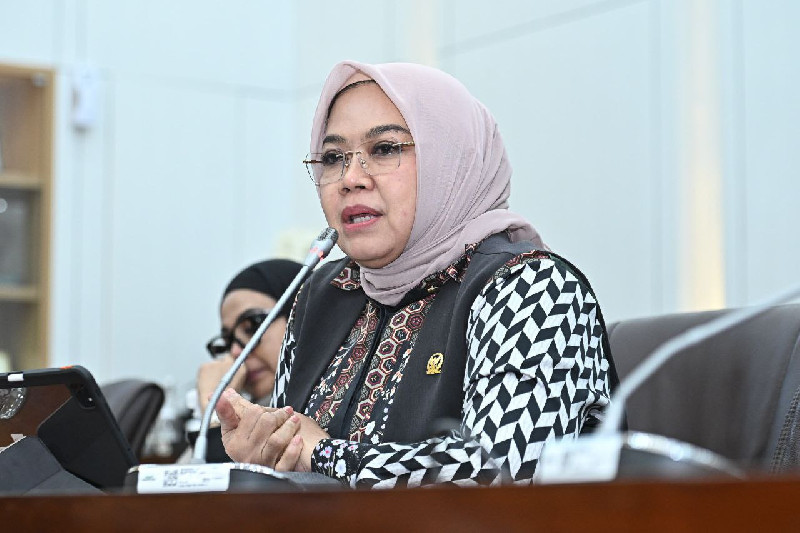 Komisi VI DPR Minta PLN Beri Kompensasi bagi Korban Blackout di Sumatra