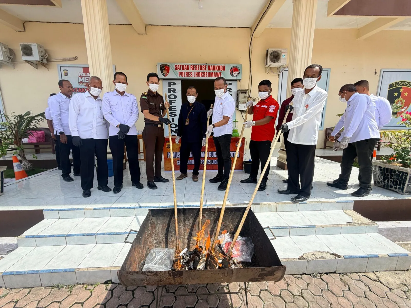 Polres Lhokseumawe Musnahkan 1,4 Kilogram Sabu dan Puluhan Gram Ganja