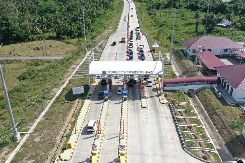 Arus Kendaraan di Tol Sibanceh Naik Tajam Selama Libur Idul Adha dan Waisak