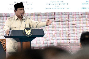 Tanggapi Rupiah Anjlok, Prabowo: Orang Desa Tak Pakai Dolar