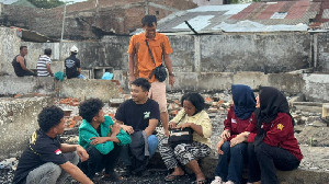 BEM FISIP USK Bersama Himpunan Mahasiswa Salurkan Bantuan untuk Korban Kebakaran Lhokseumawe