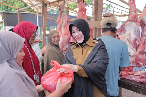 Pemko Banda Aceh Gelar Pasar Murah Daging Meugang di Enam Lokasi
