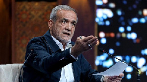 Presiden Iran Tegaskan Siap Akhiri Perang Lewat Jalur Dialog