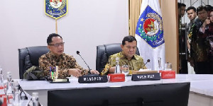 Fadhlullah Temui Mendagri dan Dirjen Keuda Bahas Pemulihan serta Fiskal Aceh