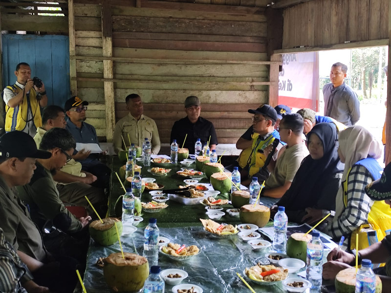 Rapat di Warung Warga, Ghufran Dorong Percepatan SPAM Regional Brayeun