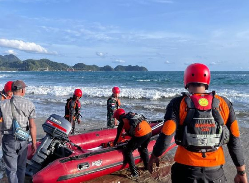 Terseret Arus di Pantai Pulau Kapuk Lhoknga, Remaja Asal Sigli Dilaporkan Hilang