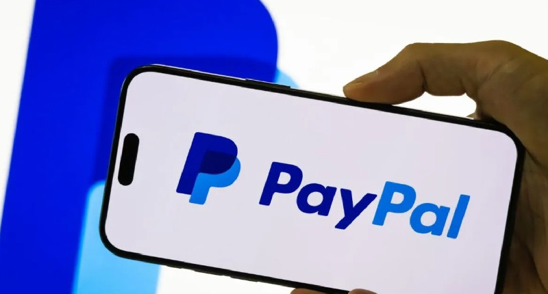 China Permudah Turis Asing, PayPal Terhubung ke WeChat Pay