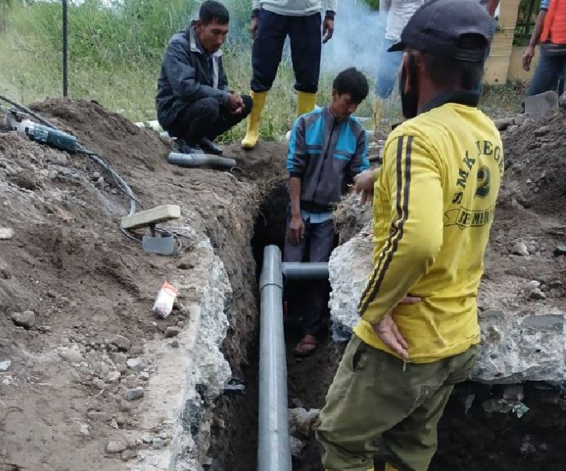 Pasokan Air di Pante Raya Wih Pesam Terputus, PDAM Tirta Bengi Perbaiki Pipa