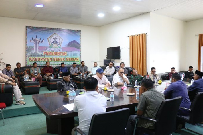 Dirjen Perumahan Perdesaan Kunjungi Bener Meriah Bahas Huntap Korban Bencana