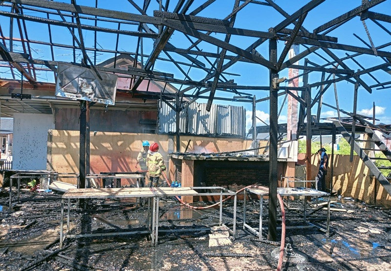 Warung Kopi di Aceh Besar Ludes Terbakar, Diduga Berasal dari Api Dapur