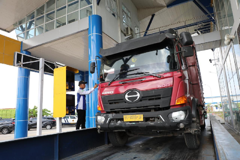 Kemenhub Catat 24,36 Persen Truk Masih Langgar Aturan, Pelanggaran Dokumen Dominan