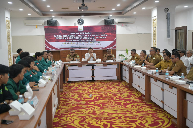 Sekda Aceh Terima Audiensi Mahasiswa, Paparkan Capaian Pemulihan Pascabencana Hidrometeorologi