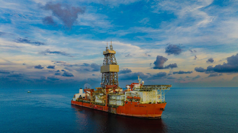 Kabut Informasi di Atas Gas Andaman