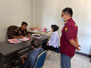 Polres Aceh Utara Limpahkan Tersangka Kasus Rudapaksa Anak Kandung ke Kejaksaan