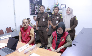 Ajudan Ketua DPRA Diserahkan ke Kejari Banda Aceh dalam Kasus Dugaan Khalwat