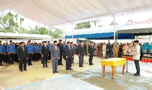Bupati Aceh Barat Lantik Pejabat Eselon di Desa Saat Program Berkantor Sehari