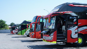 Kemenhub Temukan 989 Ribu Perjalanan Bus AKAP Bermasalah