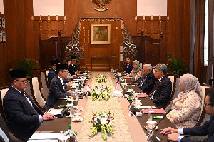 Indonesia-Malaysia Perkuat Kerja Sama Strategis, Bahas Perbatasan hingga Perlindungan PMI