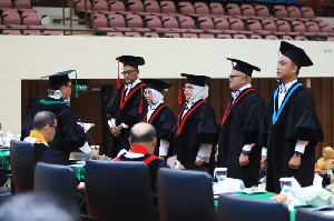 Kukuhkan Lima Guru Besar, USK Kini Miliki 246 Profesor