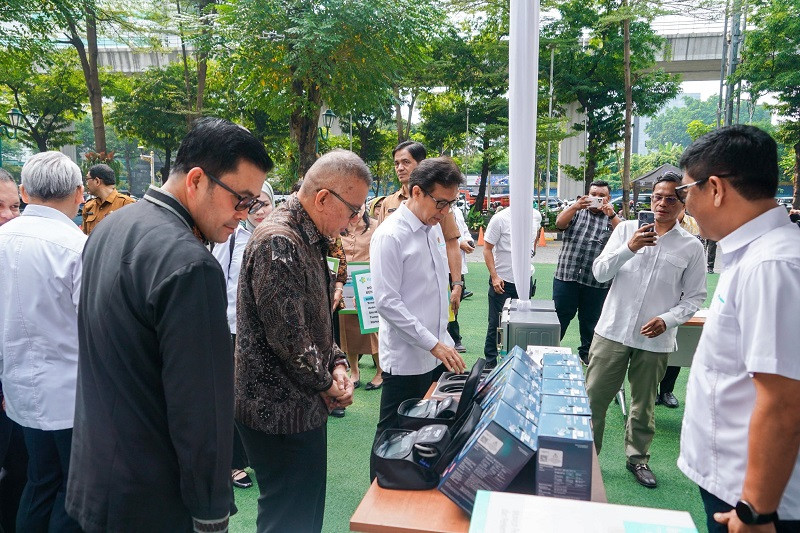 Usai Bertemu Menkes, Bupati Haili Yoga Bawa Pulang Bantuan Alkes untuk Aceh Tengah