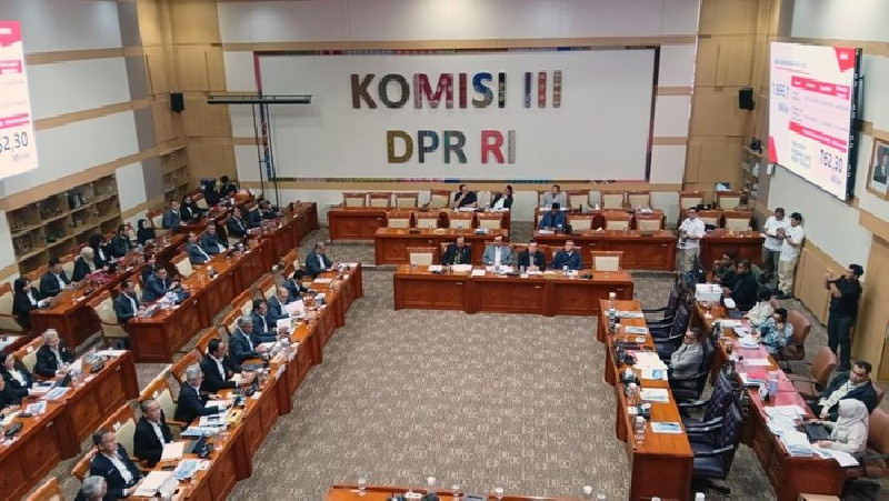 KPK Minta Tambahan Rp726 Miliar untuk 2027, Sahroni Usulkan Rp5 Triliun
