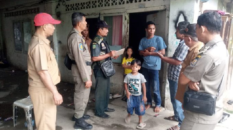 Satpol PP WH Bersama Kecamatan Jaya Baru Sidak Kos-kosan di Geuceu Meunara