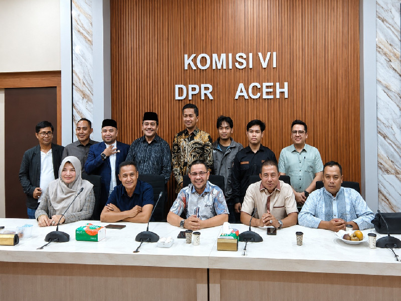 BEM Teknik USK Temui DPRA, Perjuangkan Nasib 11 Mahasiswa Berstatus Tersangka