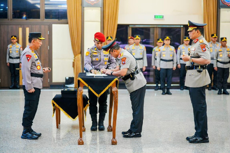 Enam Kapolda Resmi Berganti, Kapolri Pimpin Upacara Sertijab