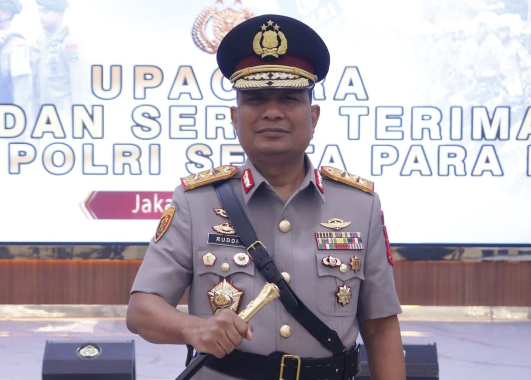 Kapolri Lantik Irjen Pol Ruddi Setiawan sebagai Kapolda Aceh