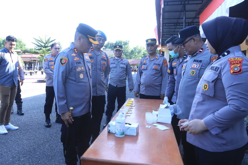 Polres Aceh Utara Lakukan Tes Urine dan Sidak Telepon Genggam Personel