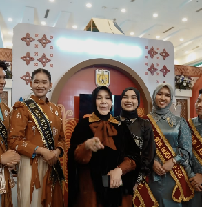 Wali Kota Illiza Ajak Pengunjung Singgah ke Stan Banda Aceh di Indonesia City Expo 2026