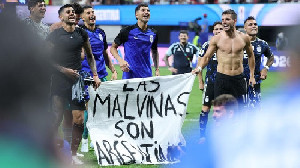 Singkirkan Inggris, Argentina Berpotensi Disanksi karena Spanduk Malvinas