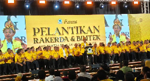Bahlil Minta Golkar Aceh Perkuat Konsolidasi Hingga Desa