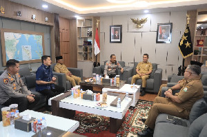 Jalankan Amanah Mualem, Sekda Aceh Silaturahmi dengan Kapolda Aceh
