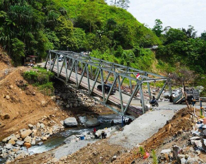 Jembatan Enang-Enang Kembali Dibuka dengan Sistem Buka-Tutup, Dishub Imbau Pengendara Patuhi Arahan Petugas