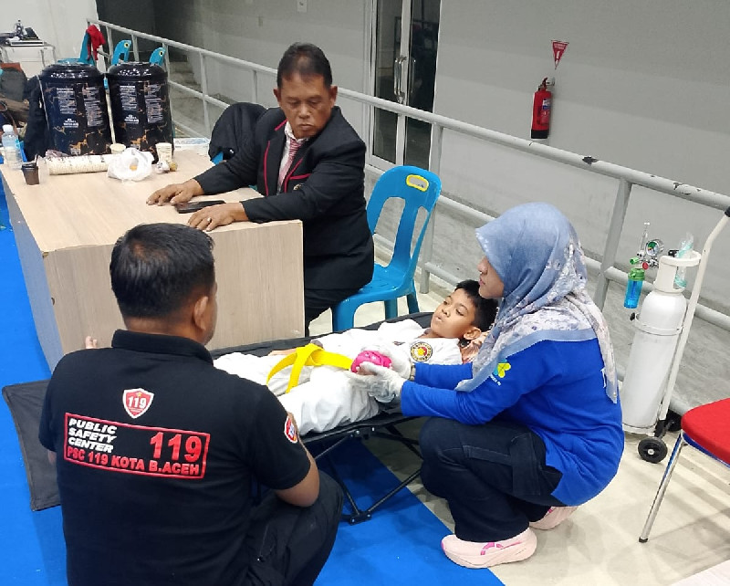 PSC 119 Dinkes Banda Aceh Tangani 25 Atlet di Taekwondo Aceh Students Championship