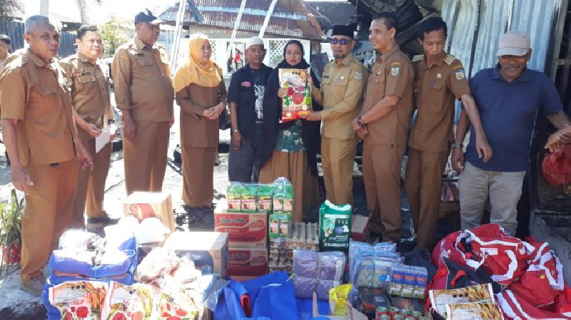 4 Bangunan Terbakar di Banda Aceh, Pemko Salurkan Bantuan untuk 7 KK