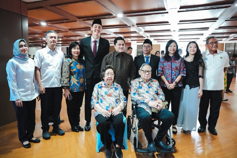 Mitchell Lee Baker Resmi Jadi WNI, Erick Thohir: Naturalisasi Perkuat Timnas Indonesia