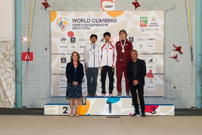 Haddan Malik Raih Medali Perak World Climbing Youth Championship di Italia