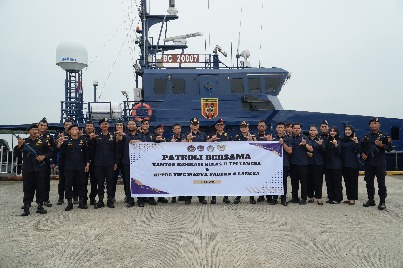 Jaga Perbatasan, Bea Cukai dan Imigrasi Langsa Gelar Patroli Laut di Pesisir Timur Aceh