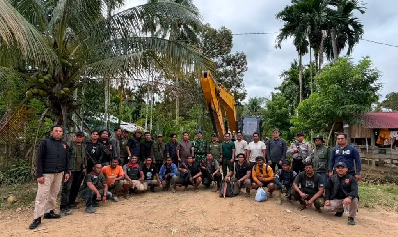 Operasi PETI Seulawah, Tiga Pelaku dan Excavator Diamankan di  Aceh Jaya