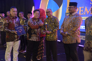 Raih Serambi Award 2026, Kajati Aceh: Amanah Memulihkan Kepercayaan Publik
